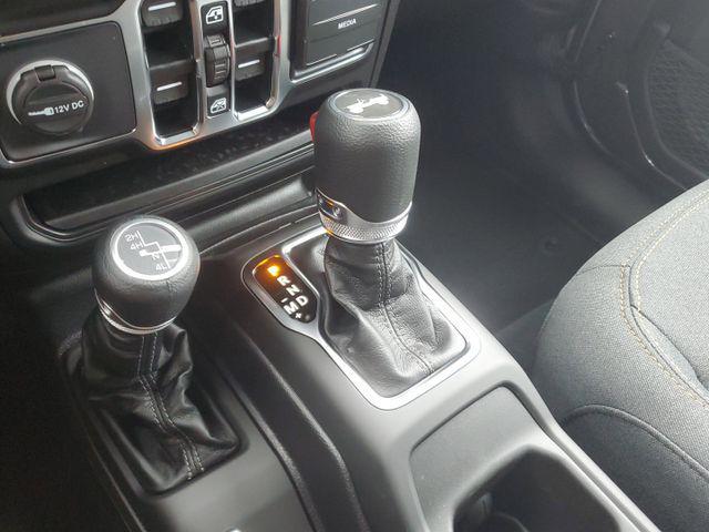new 2025 Jeep Wrangler car, priced at $46,995