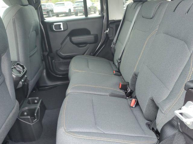 new 2025 Jeep Wrangler car, priced at $46,995