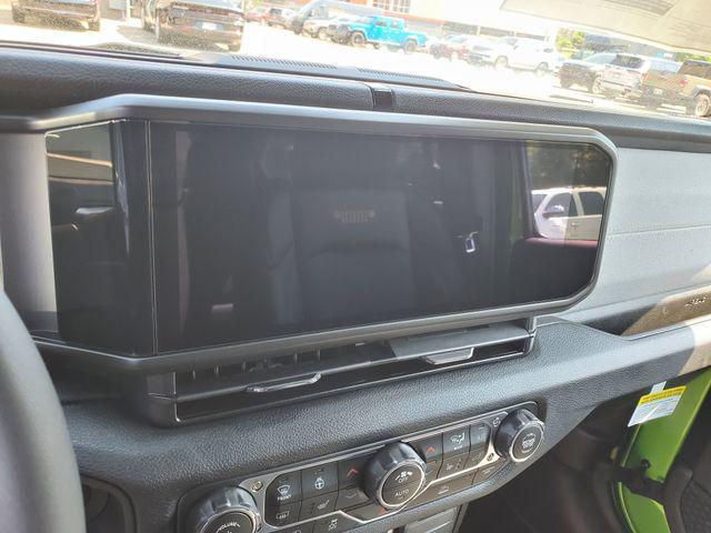 new 2025 Jeep Wrangler car, priced at $47,995