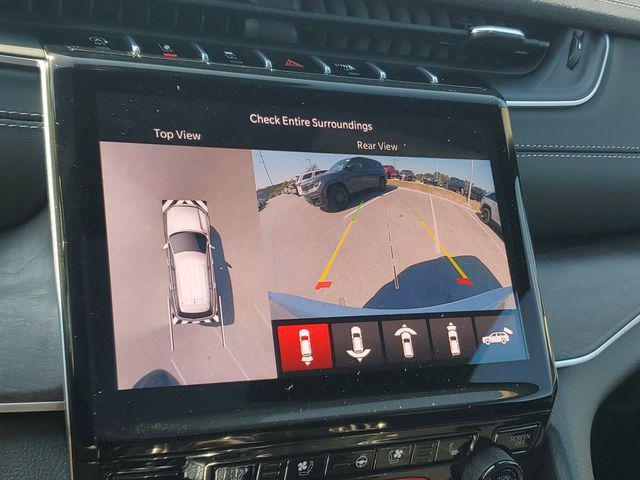 new 2025 Jeep Grand Cherokee car, priced at $48,995