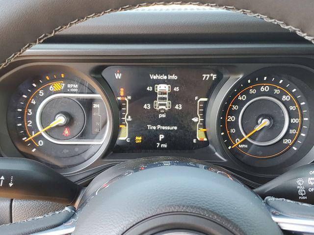 new 2025 Jeep Wrangler car, priced at $51,495