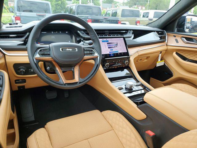 new 2025 Jeep Grand Cherokee L car, priced at $63,995