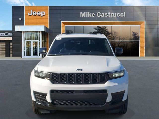 new 2025 Jeep Grand Cherokee L car, priced at $43,995