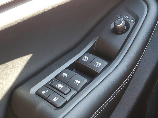 new 2025 Jeep Grand Cherokee car, priced at $48,995