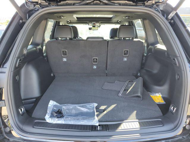 new 2025 Jeep Grand Cherokee car, priced at $48,995