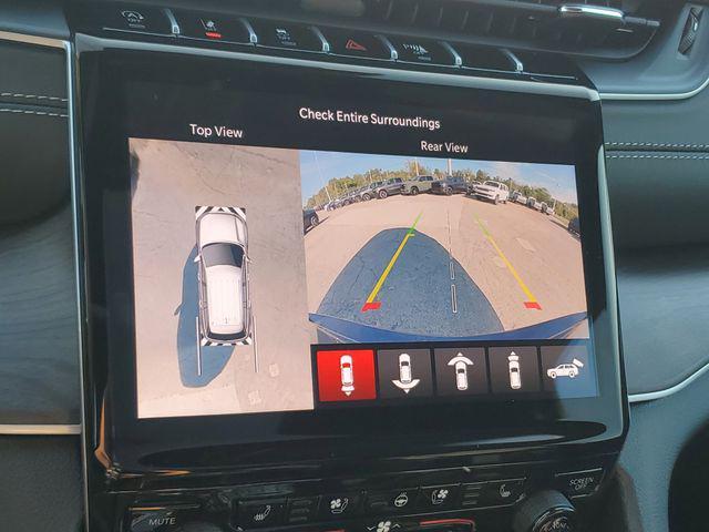 new 2025 Jeep Grand Cherokee car, priced at $48,995