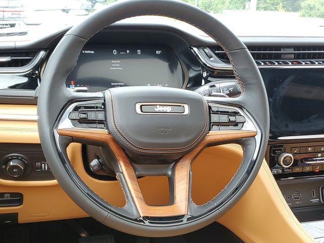 new 2025 Jeep Grand Cherokee car, priced at $62,995