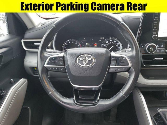 used 2020 Toyota Highlander car, priced at $26,750