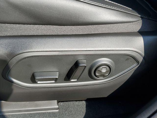 new 2025 Jeep Grand Cherokee car, priced at $45,995