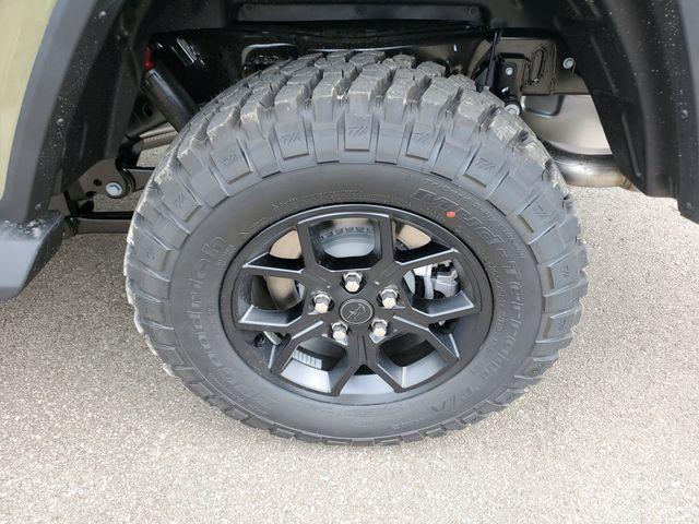new 2025 Jeep Gladiator car, priced at $44,995