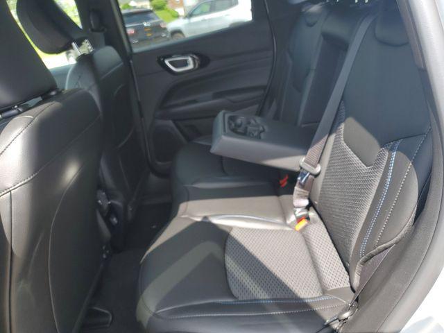 new 2025 Jeep Compass car, priced at $29,995