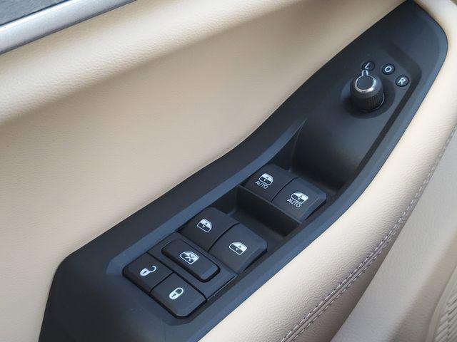new 2025 Jeep Grand Cherokee L car, priced at $45,995