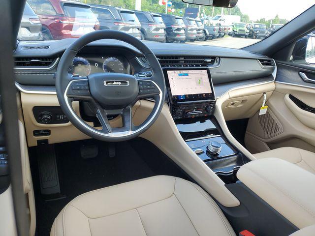 new 2025 Jeep Grand Cherokee L car, priced at $45,995