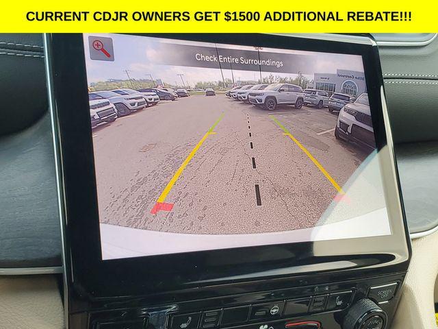 new 2025 Jeep Grand Cherokee car, priced at $40,995