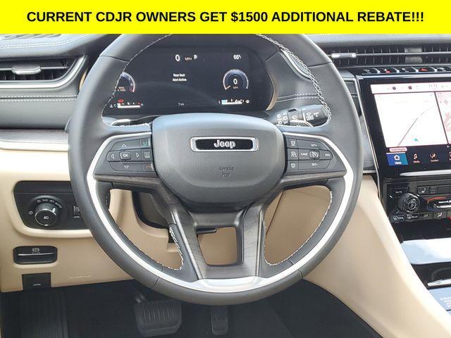 new 2025 Jeep Grand Cherokee car, priced at $40,995