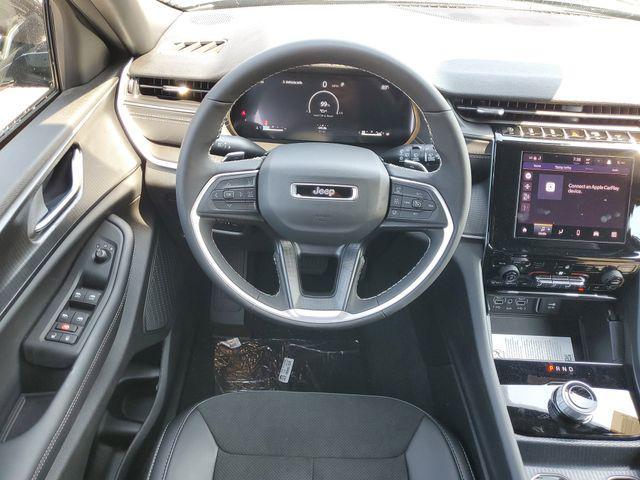 new 2025 Jeep Grand Cherokee L car, priced at $45,495