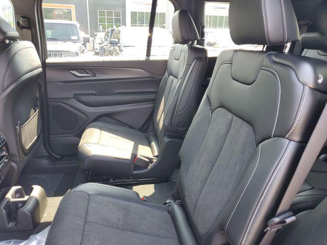 new 2025 Jeep Grand Cherokee L car, priced at $45,495