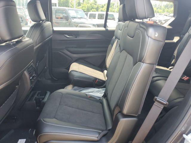 new 2025 Jeep Grand Cherokee L car, priced at $43,995