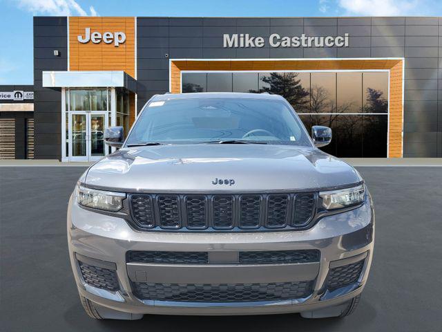 new 2025 Jeep Grand Cherokee L car, priced at $43,995
