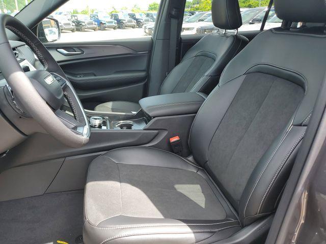 new 2025 Jeep Grand Cherokee L car, priced at $42,995