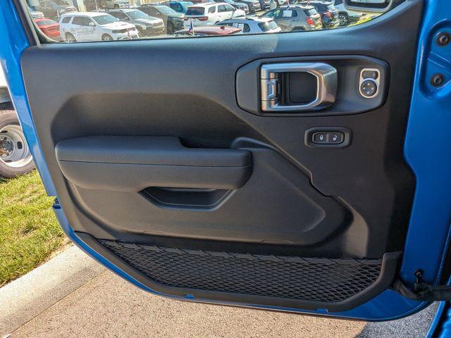 new 2024 Jeep Wrangler car, priced at $52,584