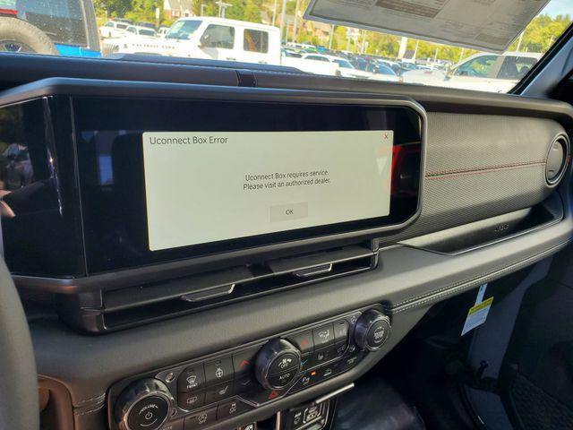 new 2025 Jeep Gladiator car, priced at $55,495