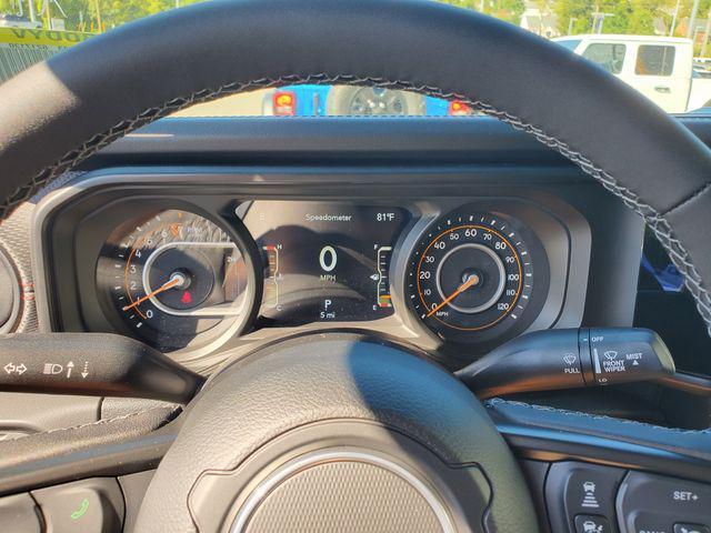 new 2025 Jeep Gladiator car, priced at $55,495
