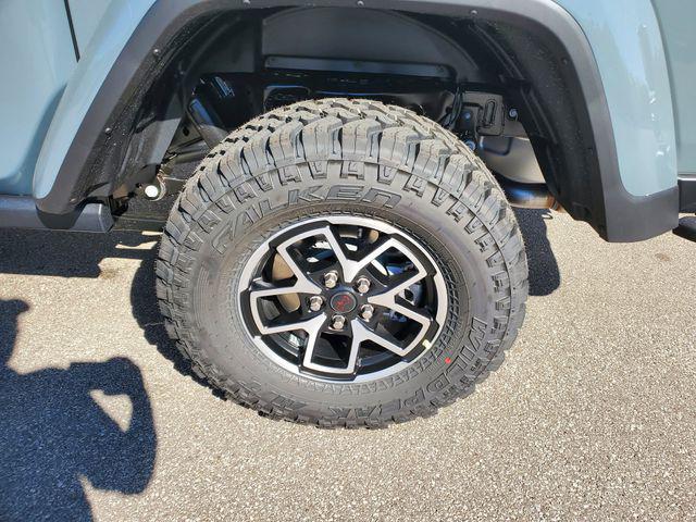 new 2025 Jeep Gladiator car, priced at $55,495