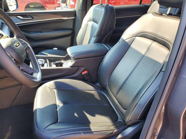 new 2025 Jeep Grand Cherokee L car, priced at $47,995