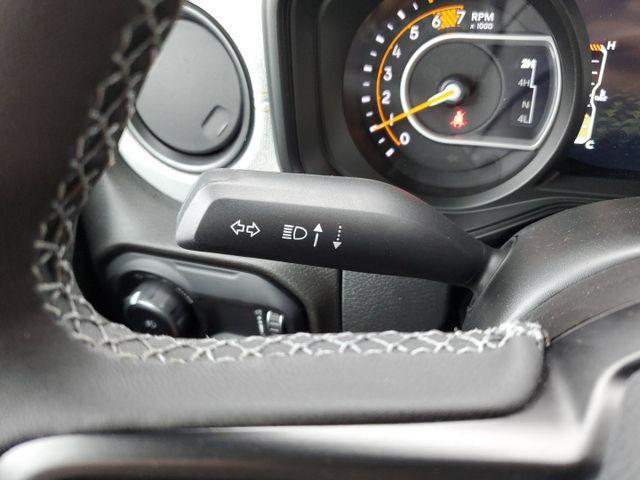 new 2025 Jeep Wrangler car, priced at $43,995