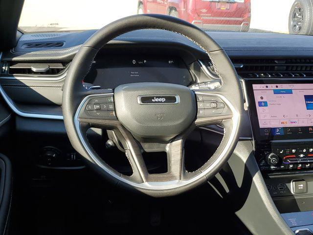 new 2025 Jeep Grand Cherokee car, priced at $50,995