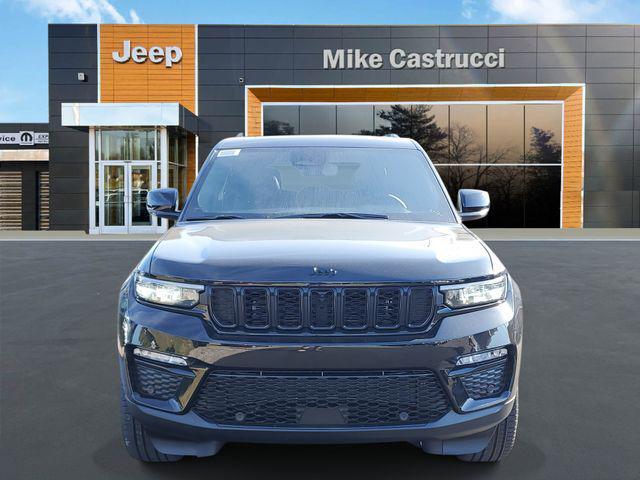 new 2025 Jeep Grand Cherokee car, priced at $50,995