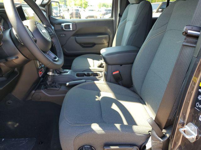 new 2025 Jeep Wrangler car, priced at $48,995