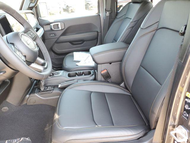 new 2025 Jeep Gladiator car, priced at $44,995