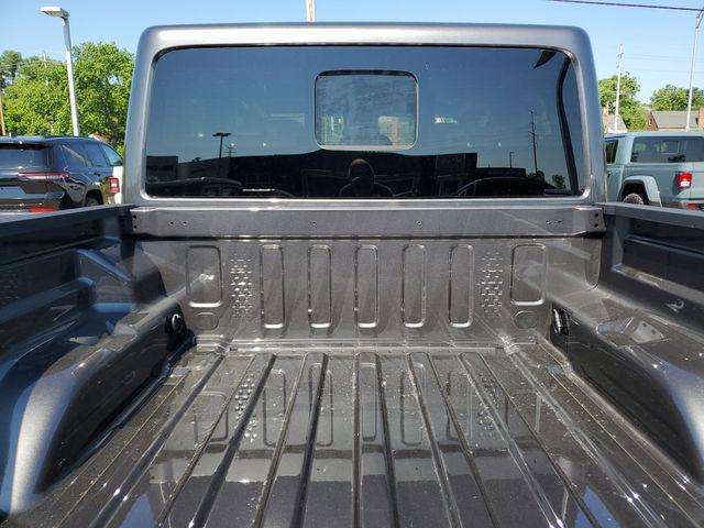 new 2025 Jeep Gladiator car, priced at $44,995