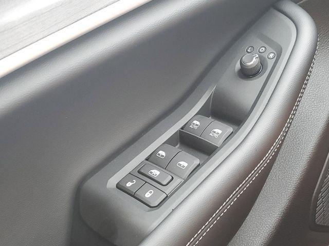 new 2025 Jeep Grand Cherokee L car, priced at $50,995