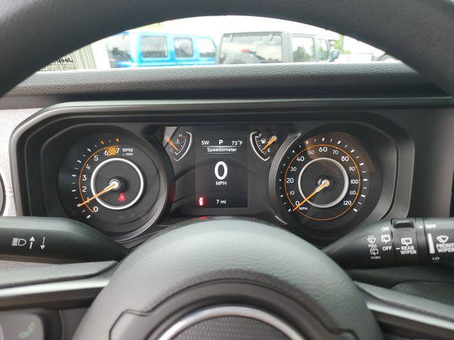 new 2025 Jeep Wrangler car, priced at $34,995