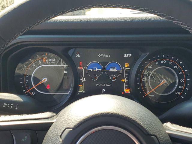 new 2025 Jeep Gladiator car, priced at $48,995