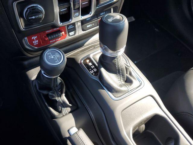 new 2025 Jeep Wrangler car, priced at $62,995