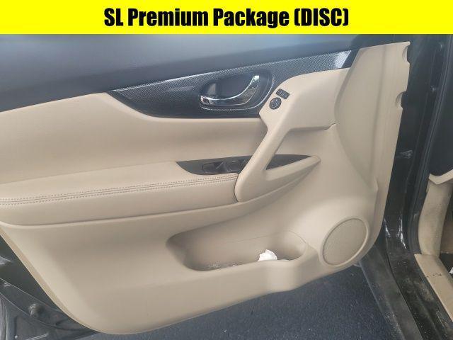 used 2015 Nissan Rogue car, priced at $11,500