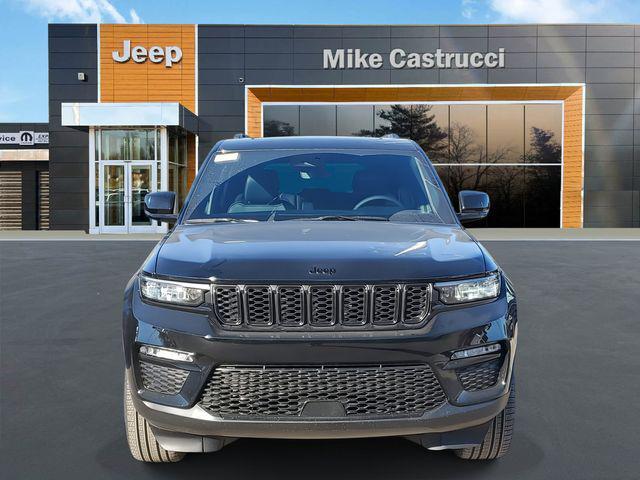 new 2025 Jeep Grand Cherokee car, priced at $49,995