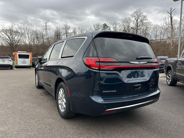 new 2025 Chrysler Pacifica car, priced at $40,495