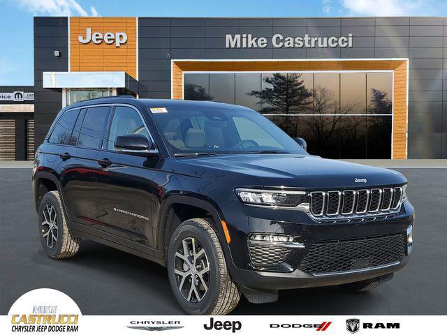 new 2025 Jeep Grand Cherokee car, priced at $43,995