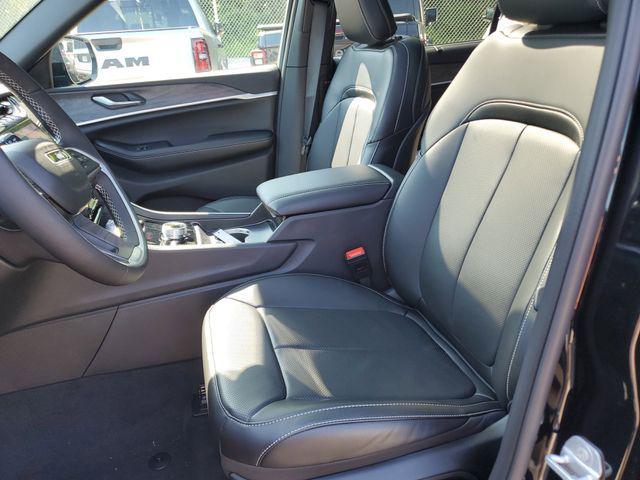 new 2025 Jeep Grand Cherokee L car, priced at $52,995