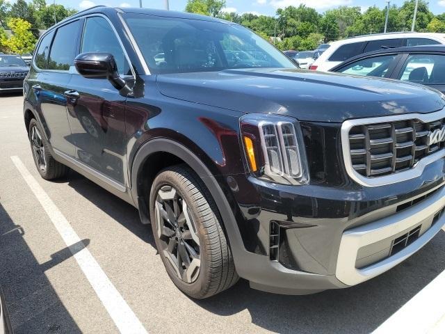 used 2023 Kia Telluride car, priced at $39,649