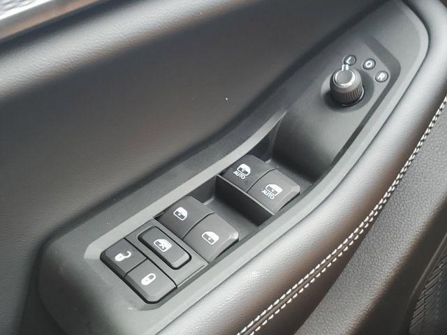 new 2025 Jeep Grand Cherokee L car, priced at $42,995