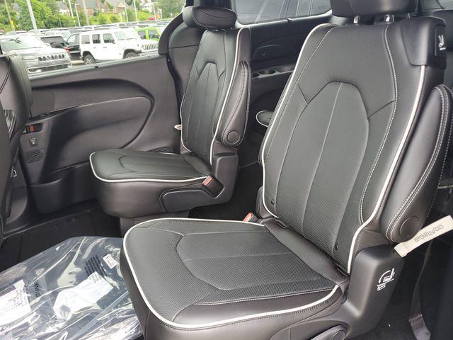 new 2025 Chrysler Pacifica car, priced at $48,995