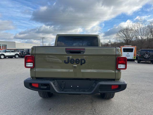 new 2025 Jeep Gladiator car, priced at $39,995