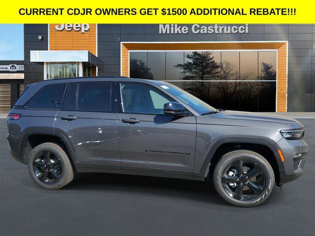 new 2025 Jeep Grand Cherokee car, priced at $45,995