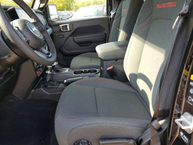 new 2025 Jeep Gladiator car, priced at $48,995